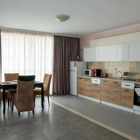 Sunny Apartment Kranewo